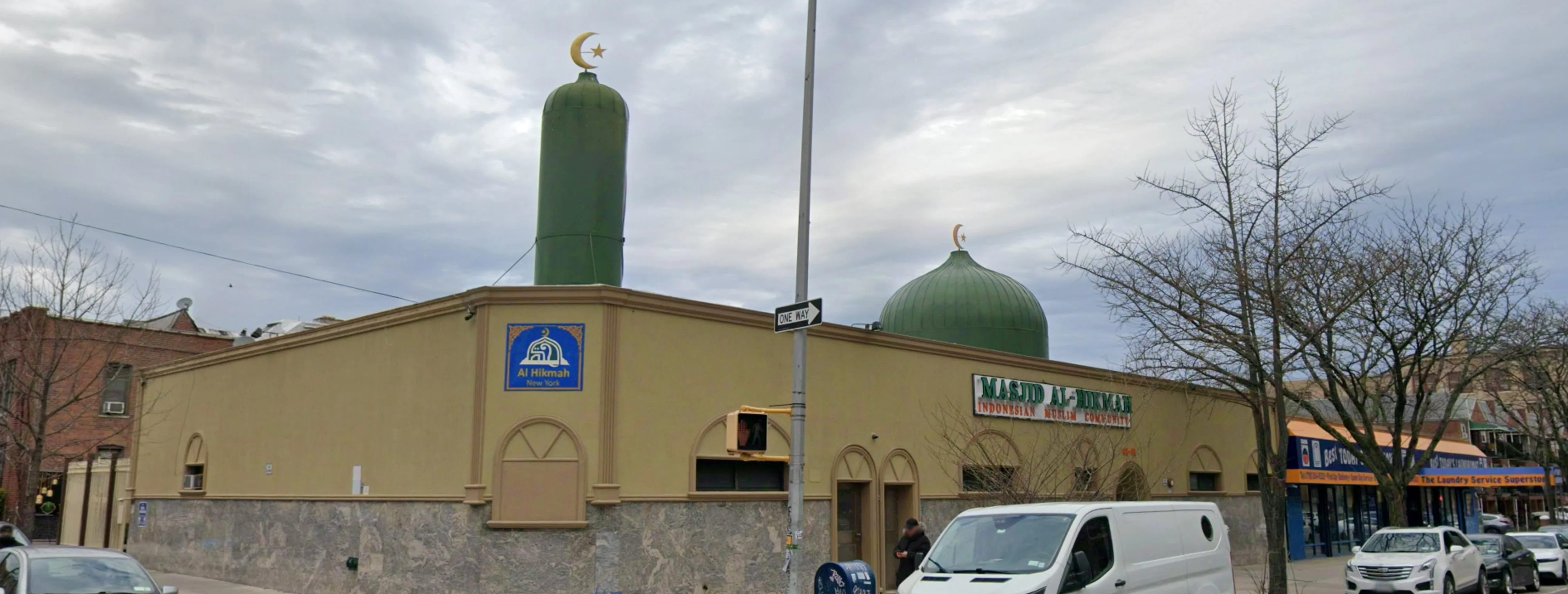 Exterior view of Masjid Al-Hikmah Astoria building